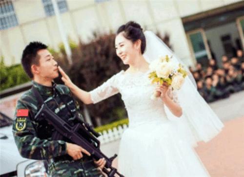 12歲小女孩地震時被兵哥救出，10年后不顧一切獻(xiàn)身求嫁，現(xiàn)狀如何