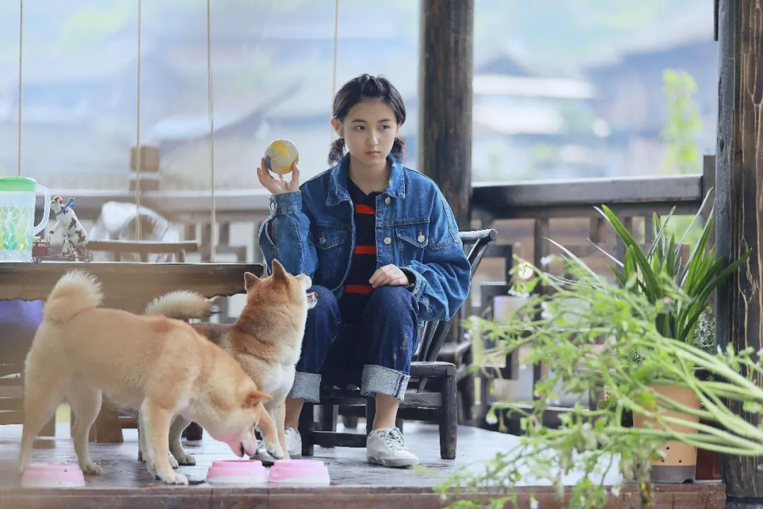 95后四小花旦的困境，欧阳娜娜、关晓彤热搜傍身，代表作却越发少