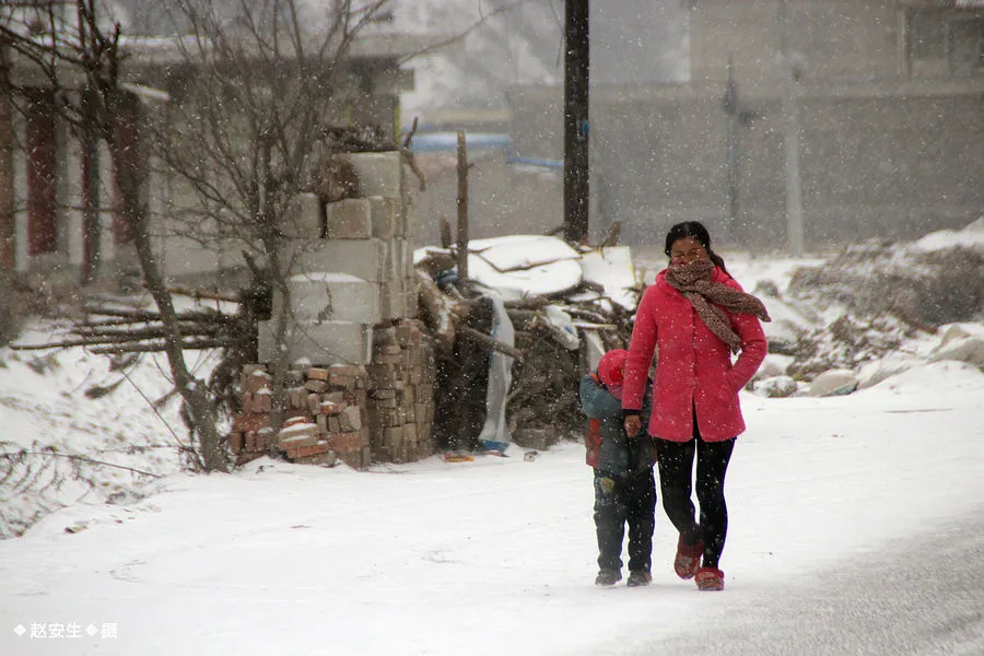 炎炎夏日，送你一组冰雪图片降降温