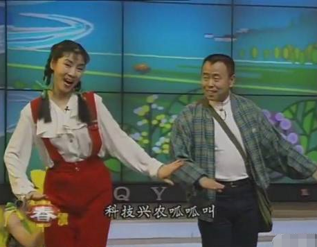潘长江妻子近照曝光，曾经为他住厕所，却差点被爆红的丈夫抛弃
