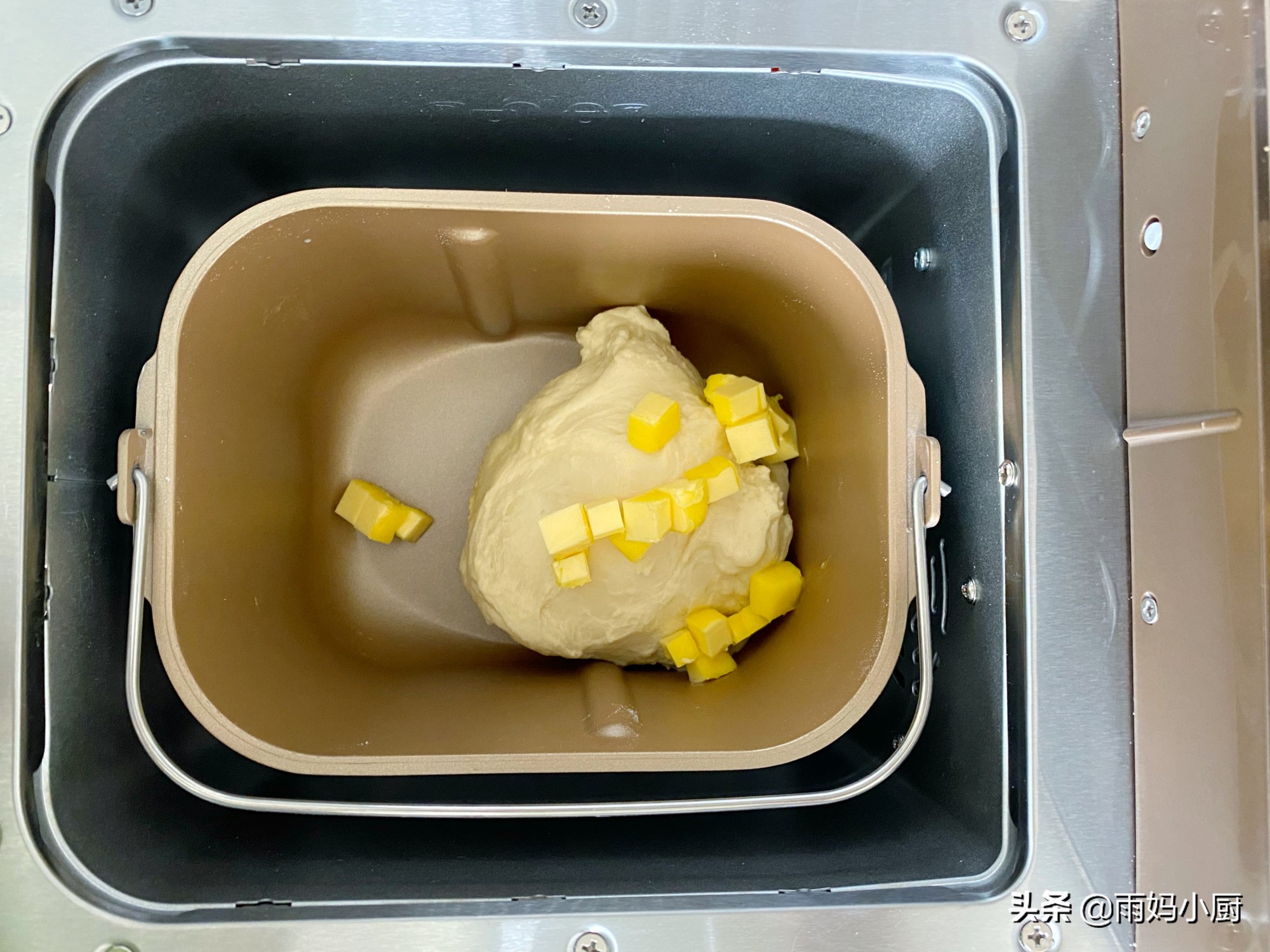 媽媽給初中生的孩子做的加餐，鬆軟美味有營養，新手一看也會做