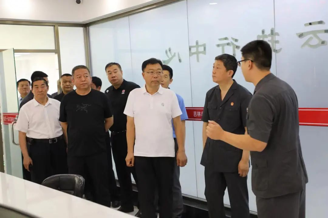 丰满区人大常委会调研丰满法院诉源治理工作