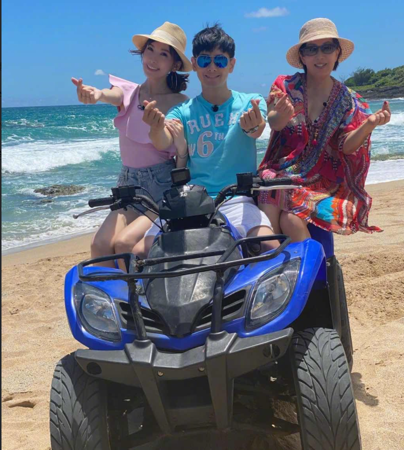 林志穎老婆帶雙胞胎兒子野餐，兄弟倆一黑一白，性格長相差異明顯