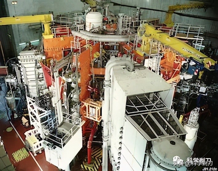 從小白到行家！係統認識核聚變物理與工程（二）——曆史