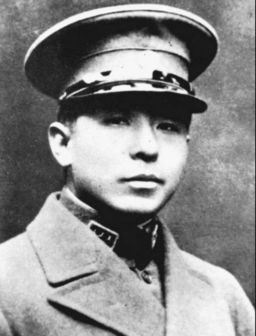 毛岸英三兄弟怎么去的苏联？多亏了张学良，少帅还赠了10万法郎