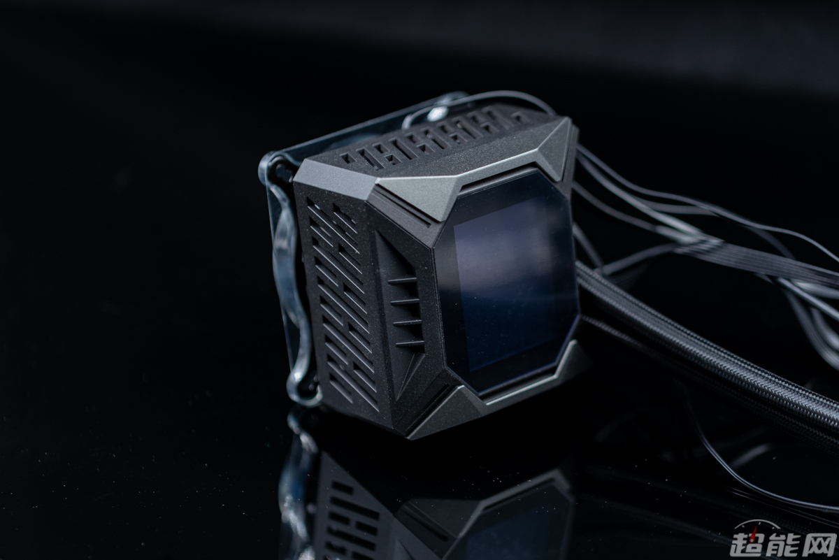 微星MPG CORELIQUID K360一体式水冷评测