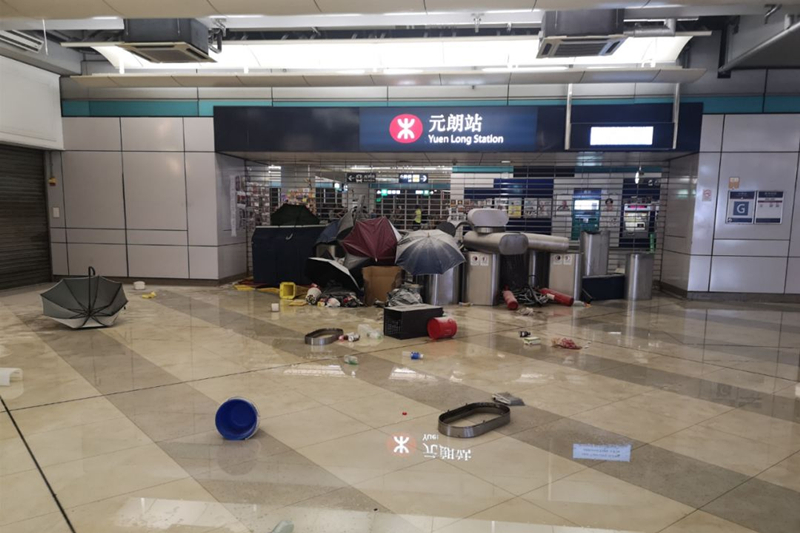 �亂港�分子想投奔英美，被罵�滾回中國�