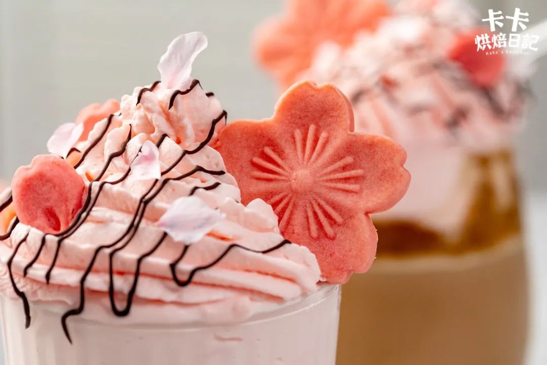 Red the small biscuit that alls over entire network! Beautiful celestial being, bite glibly crisp sweet