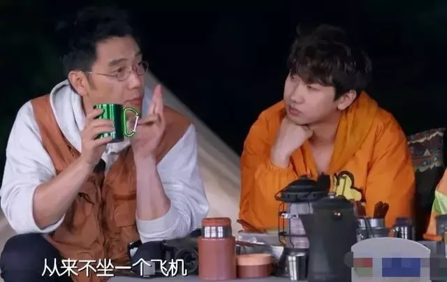 过气歌手林依轮，到底有多有钱？