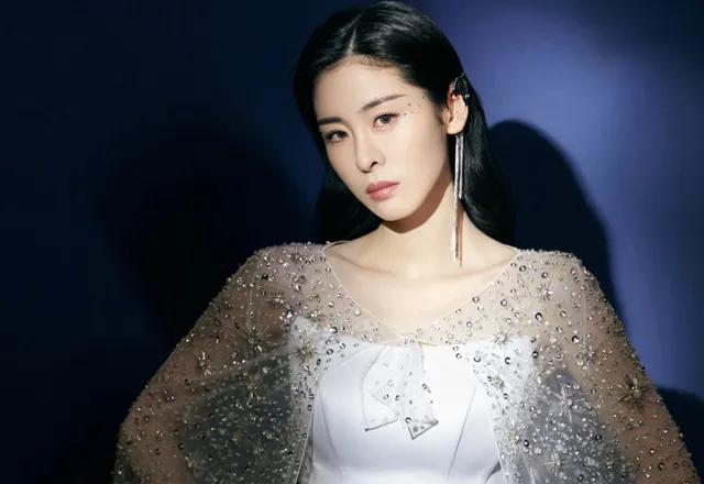 China morning Yu Shaiqing is unripe according to, her Mom Zhang Bichen selects the child assist is brought associate, 2 people whether renew leading edge? 