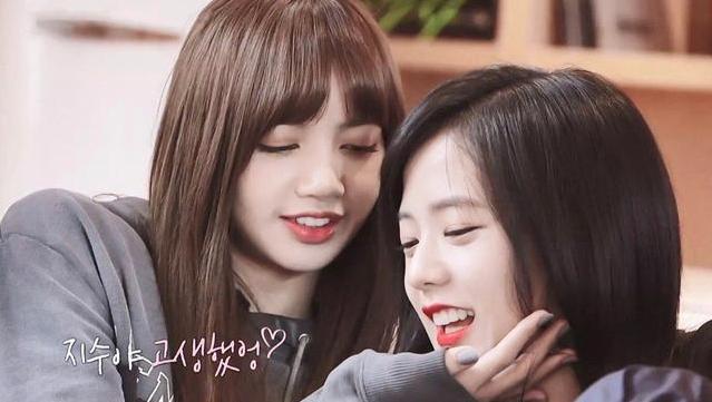 南韩娱乐圈默契百分百的竹马CP：YG家族独占两对