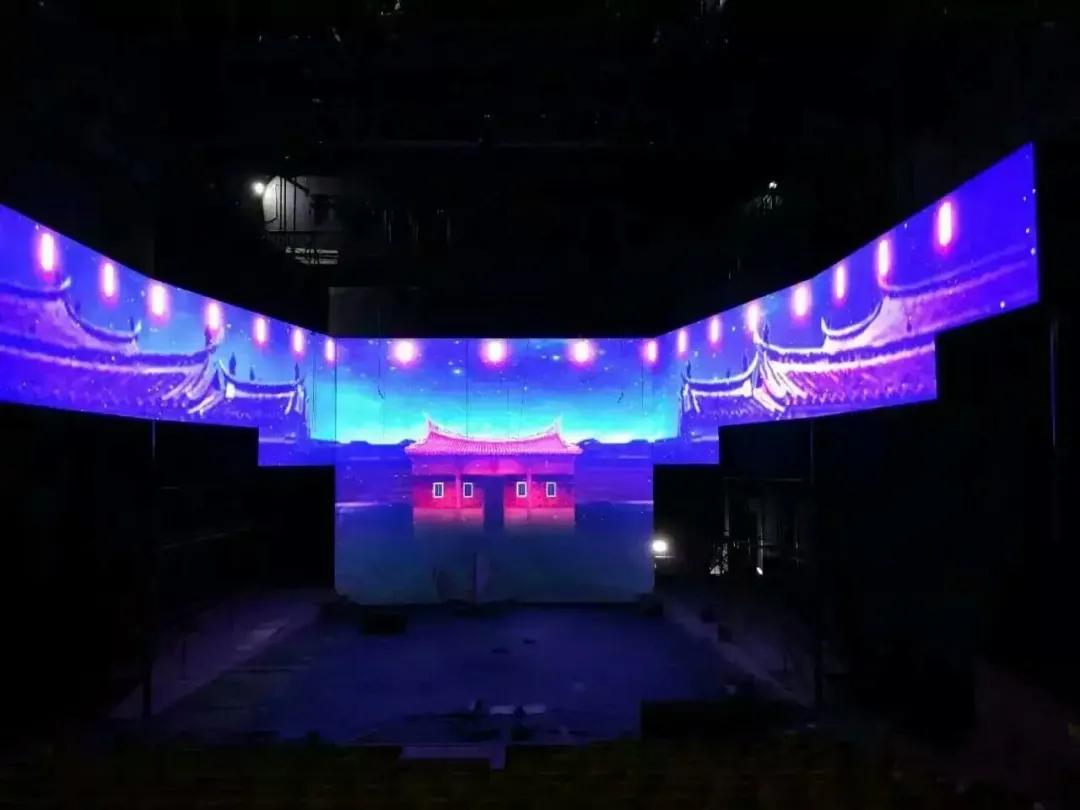 so酷！这些LED显示创造出美妙的光影世界