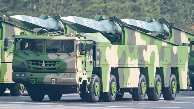 美国下血本补漏洞：像撒土豆一样发射卫星，24小时盯着中俄导弹