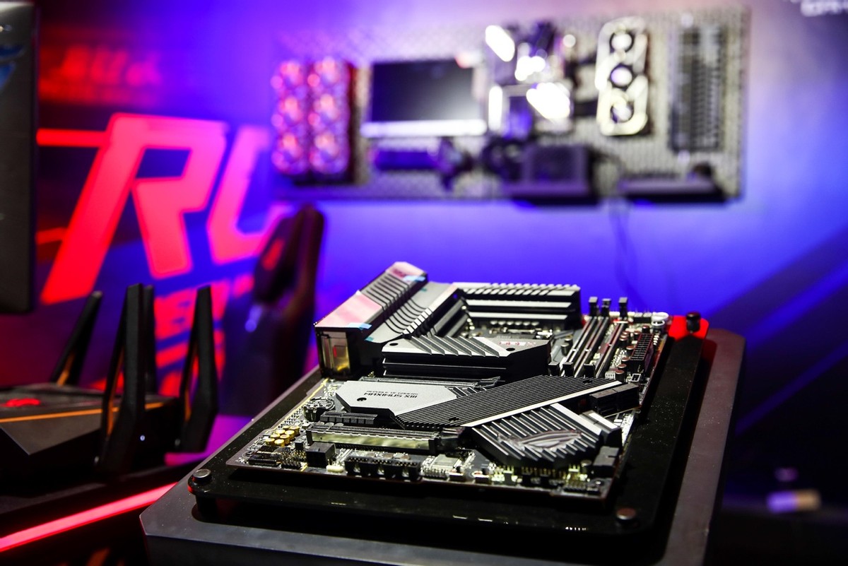 华硕主板燃爆BW2021 ROG信仰星球全程高能