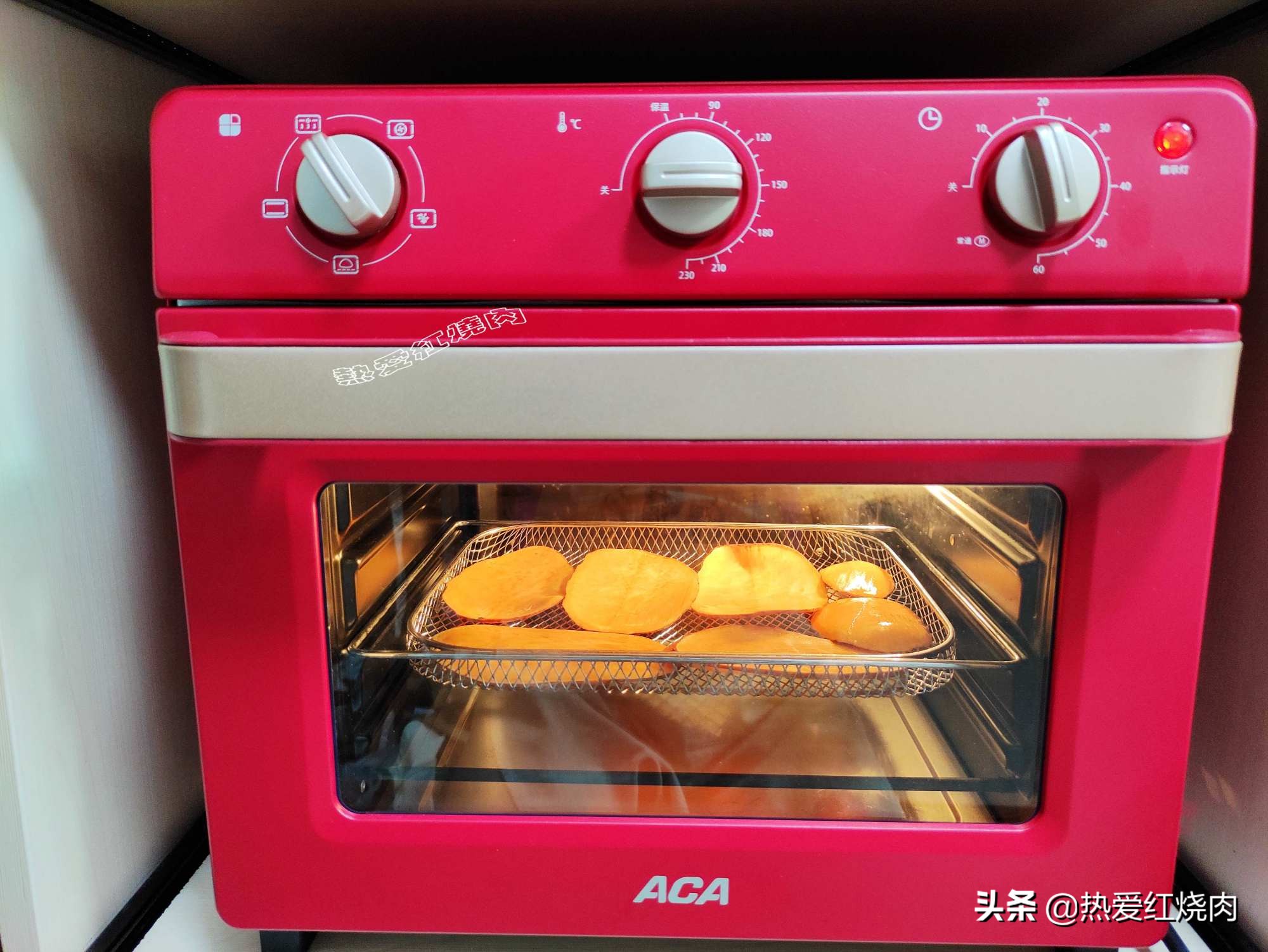 红薯的这个做法你一定要试试，又甜又脆嚼着咯吱吱，非油炸更健康