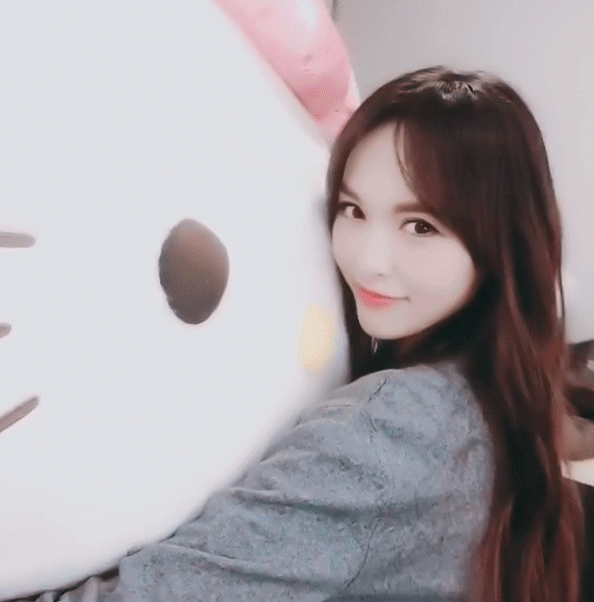 玩具|唐嫣晒女儿玩具 价格亲民寓意美好小小糖还未露面就成带货达人