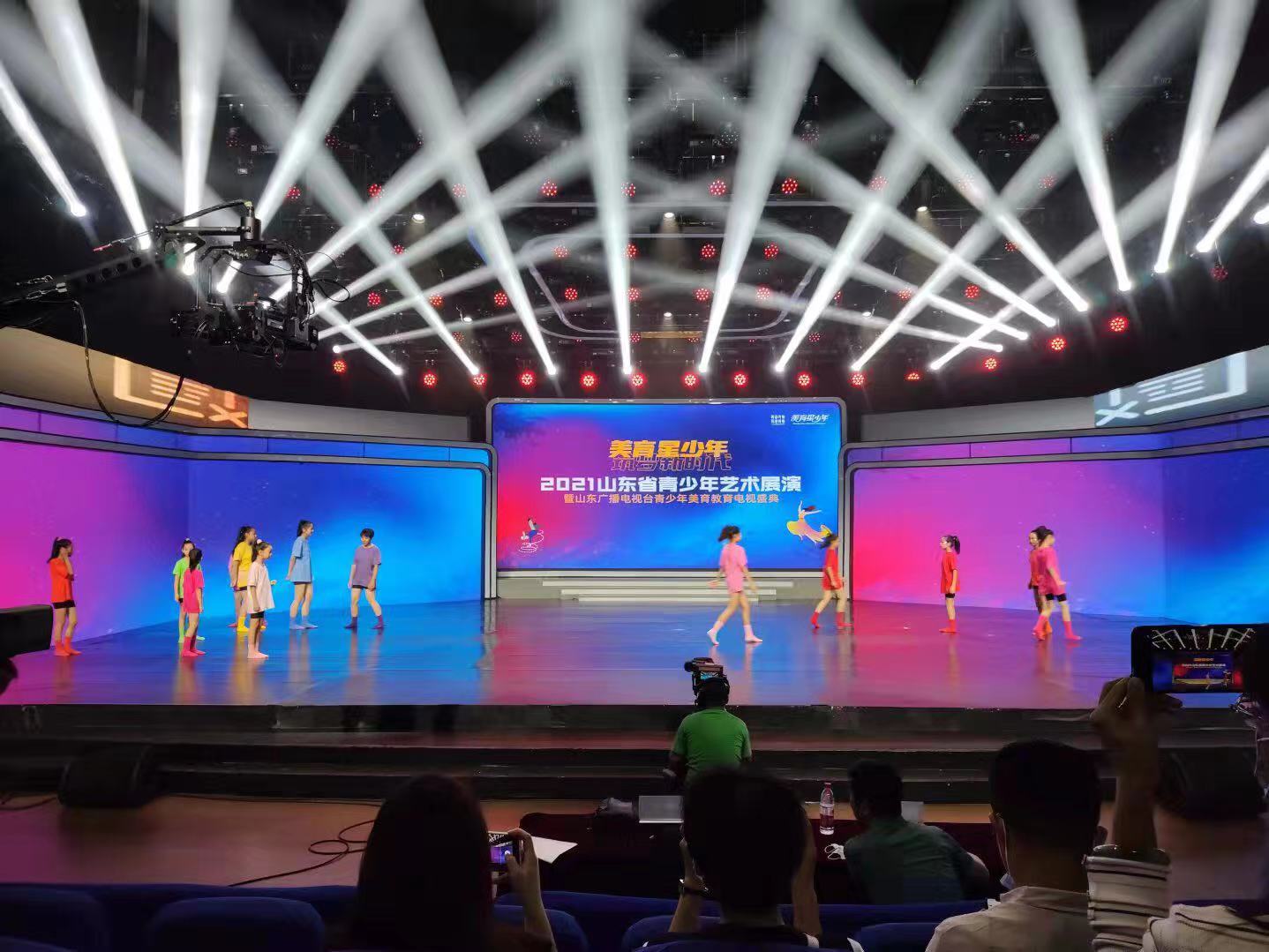 山东少儿中秋晚会在线直播–山东影视制作中心-山东济南宣传片拍摄|广告片|微电影|视频|纪录片|动画拍摄制作【山东影视制作中心】