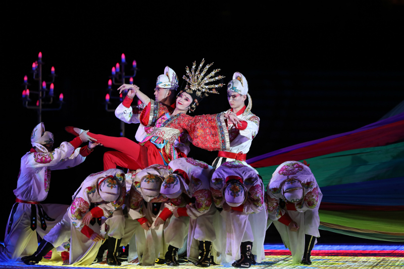 ӭʮ���ˡ����޸衷����ר���ݳ�����������ٰ�