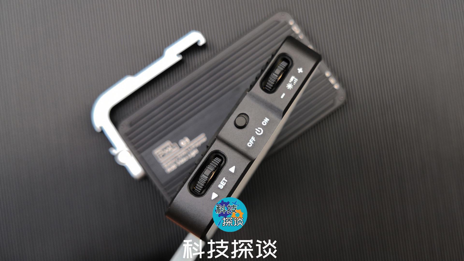 摄影怎么能少补光灯？各种颜色由你定，品色G3全彩口袋补光灯测评