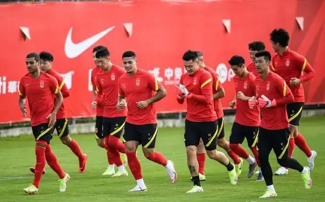 国家队凌晨两点首战袋鼠是战而胜之还是功亏一篑？全取3分有没有