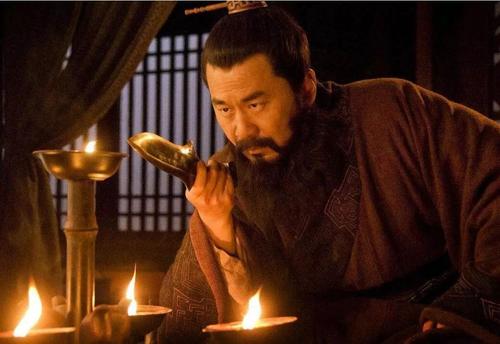 曹操7个仙女级别的女儿，为何全都嫁给一人，他