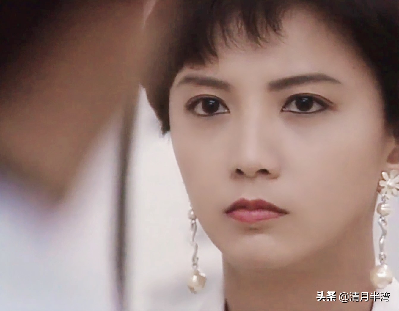 神仙打架的90年代，10位港剧短发美人，谁击中了你的审美？