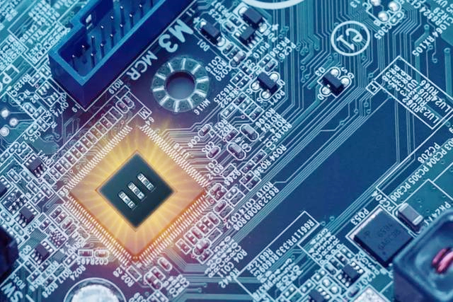 �����Ի��������������й����Ӧ�ԣ�3��ս�������л�����