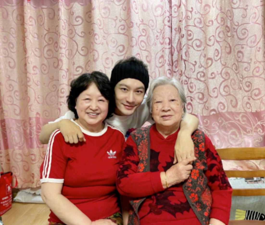 baby与黄晓明疑似已分居！网友曝多条线索力证，被曝已离婚？