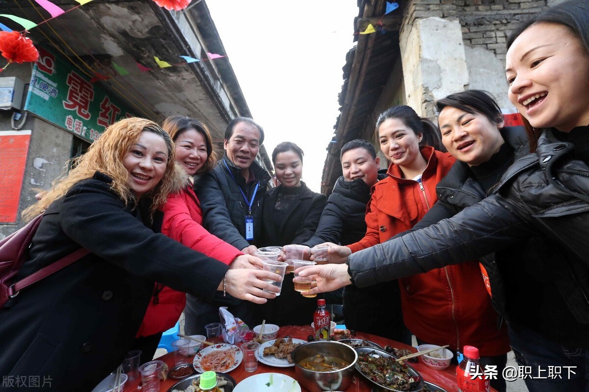 每年11萬人死于飲酒，可職場酒文化依然盛行，揭秘領導的七種心態