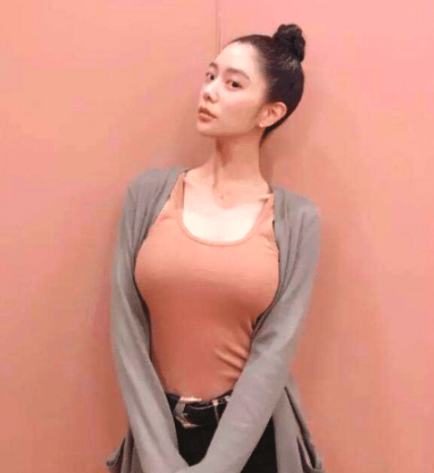 “全球第二美女”李成敏，因太完美无人敢追，