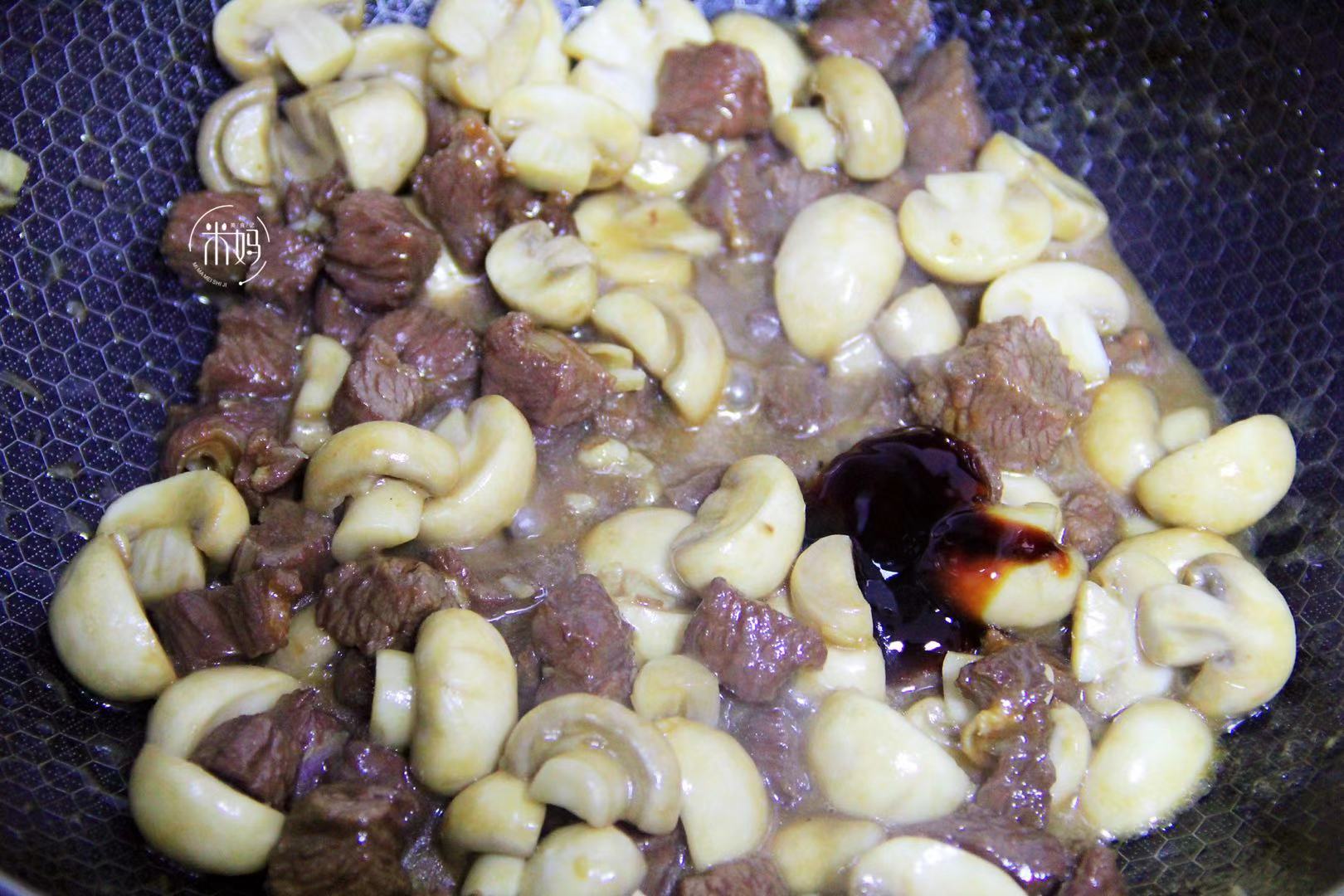 图片[10]-黑椒牛肉炒口菇做法步骤图 但营养高值-起舞食谱网