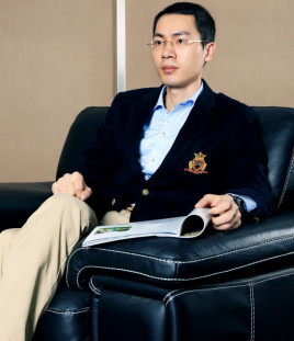 面临破产还低调捐款5000万？鸿星尔克老总吴荣照的“跌宕人生”