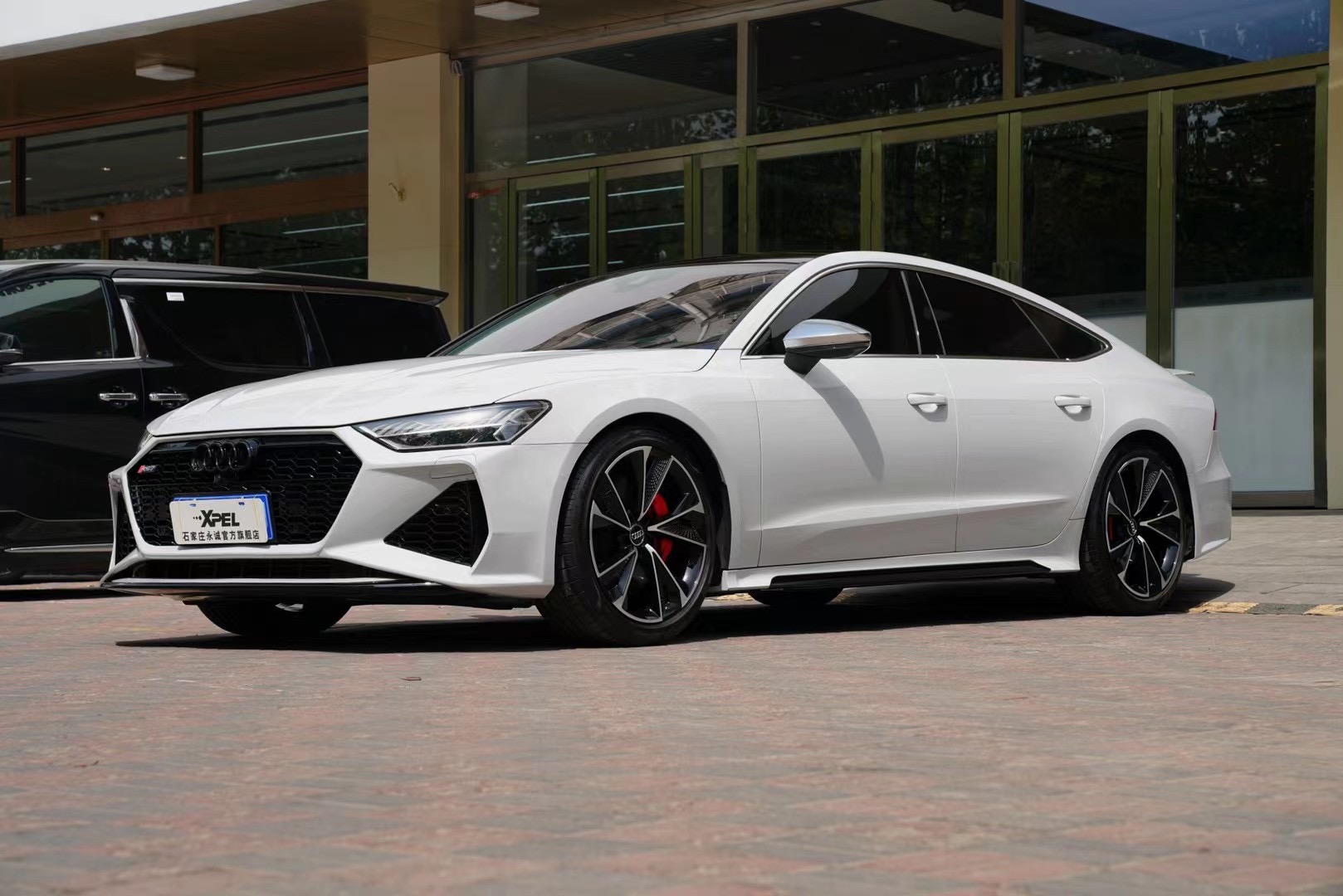 石家庄奥迪a7改装rs7包围火山灰改色膜