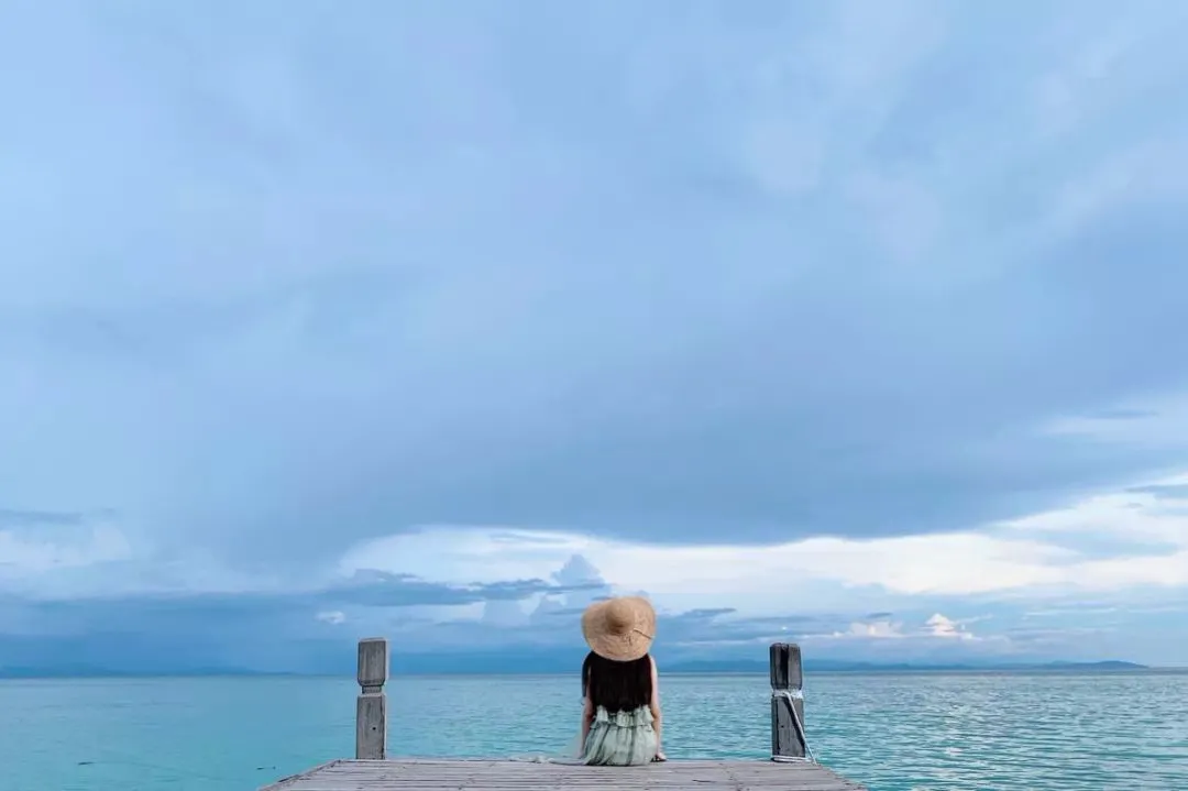 人到中年,才发现想过的生活都是免费的