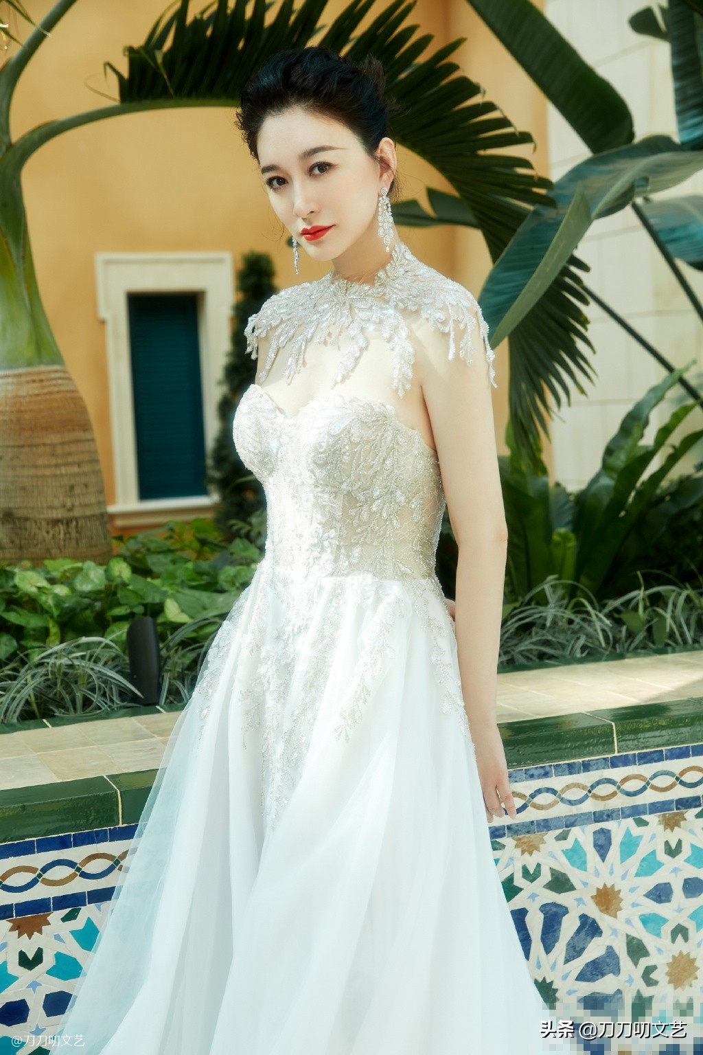 与温碧霞王丽坤同走红毯，李小冉“秒杀”，谁