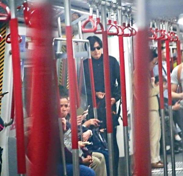 相处|周润发与妻子的相处模式 就和普通人一样逛街买菜很接地气