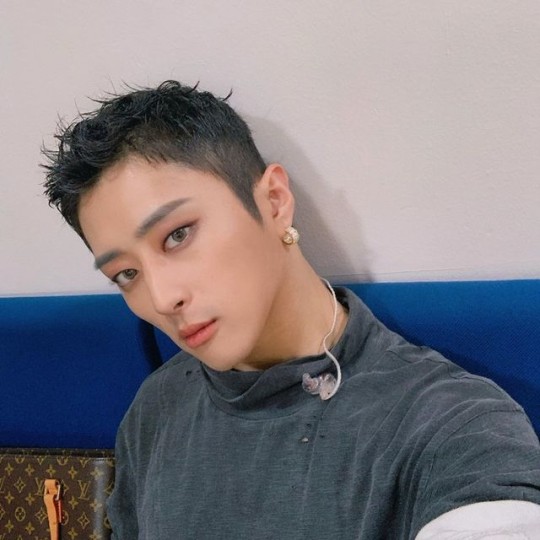 混声组合kard成员将于10月入伍未来发展令人好奇