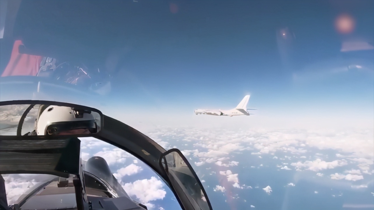 韩媒：多架中俄军机飞入韩国防空识别区，中方