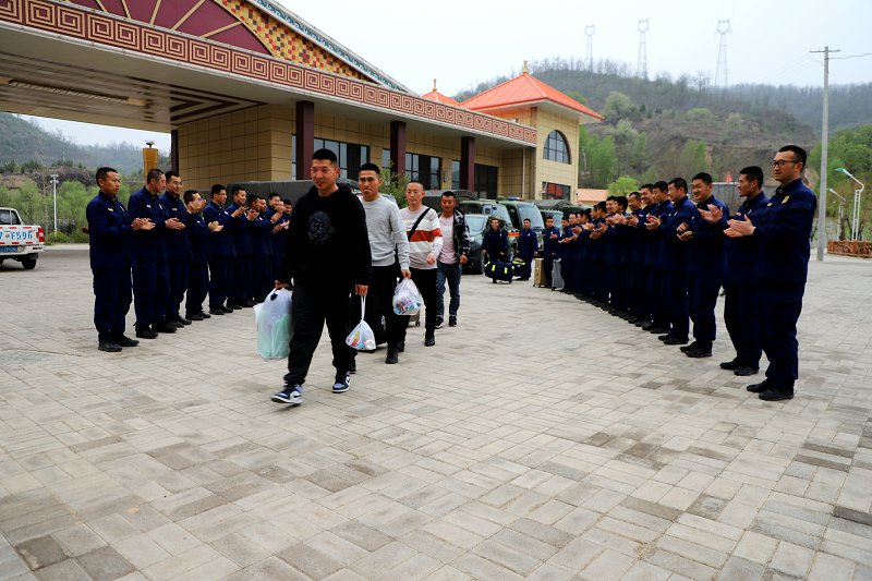 新蓝逐梦破浪行 解锁新消防员的下队日记