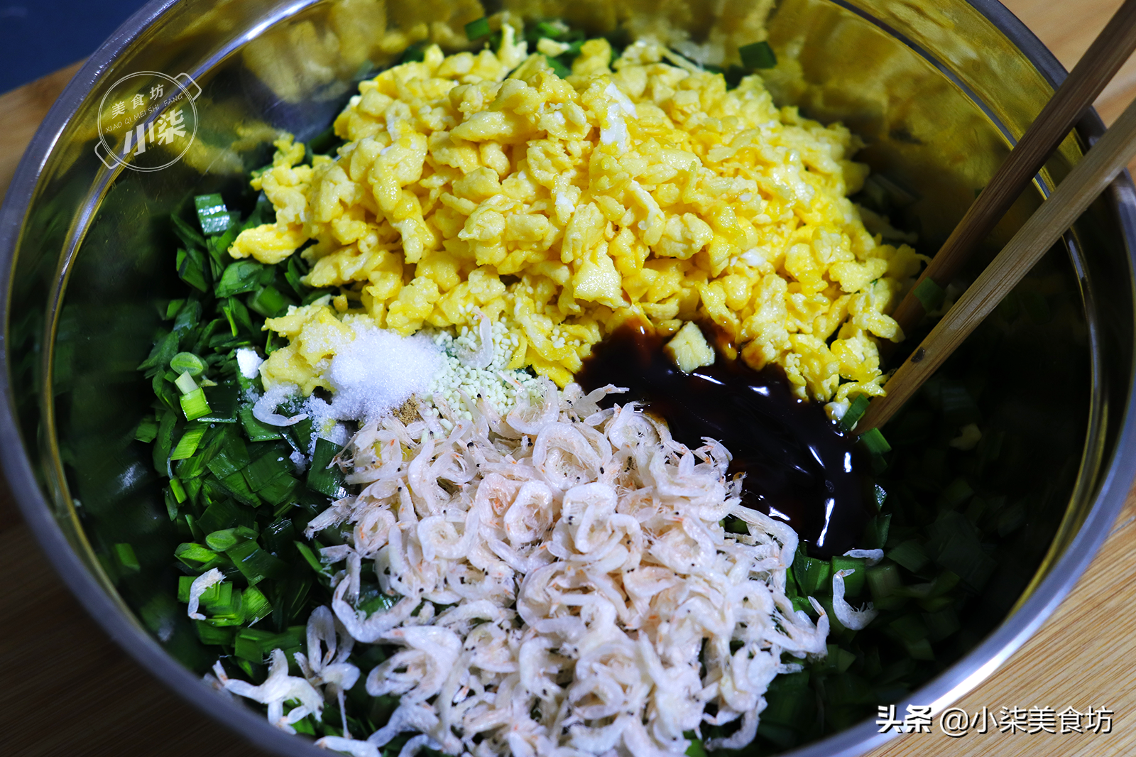 春天，韭菜餡餅新包法，不破皮不露餡，個個皮薄餡大，簡單實用