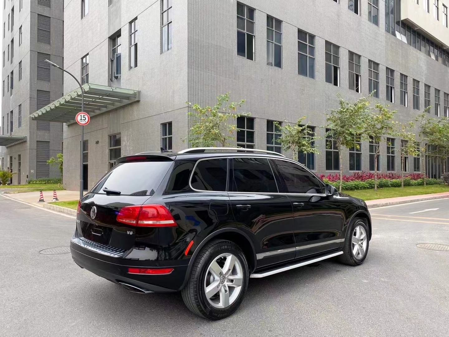 15年大众途锐越野加强版售价12万