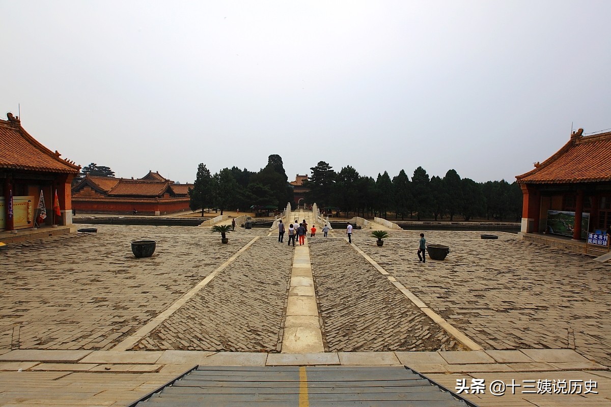 慈禧棺椁(慈禧太后陵墓：奢华程度难以想象，图6暴露了慈禧太后生前的野心)