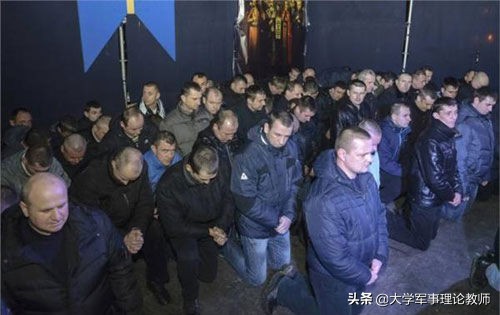 士可杀不可辱：乌克兰金雕特种部队被逼下跪，愤恨出走俄罗斯