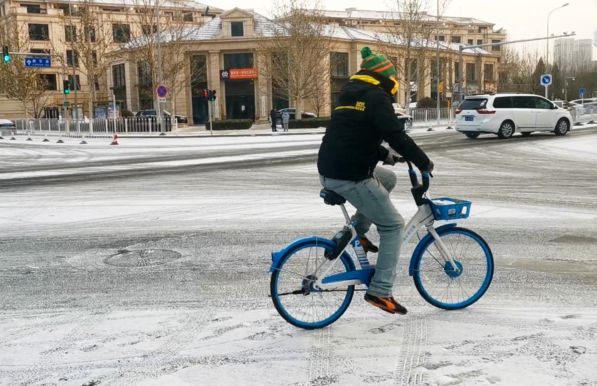 下雪啦！北京城区迎来2021年首场降雪，多图预警