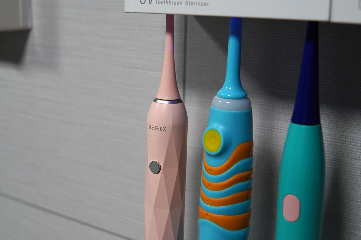 刷牙竟也有这么多学问，简评不伤牙的扉乐电动牙刷