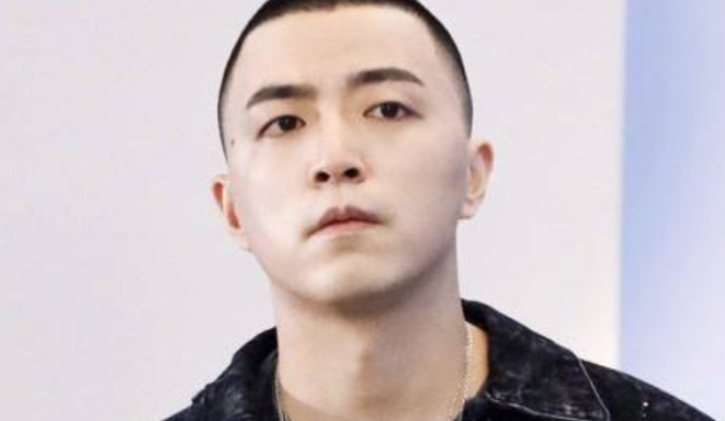 《青你2》JonyJ风评由夸转骂，对标《创3》鹿晗，