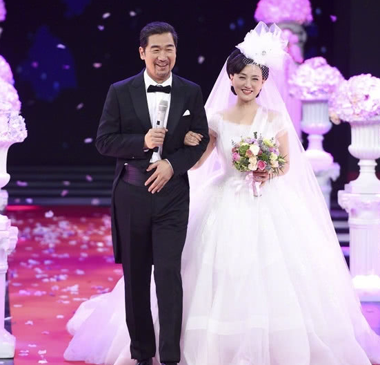 陈宝国：一段婚姻一个孩子，与妻子相爱47年，儿子也是男一号