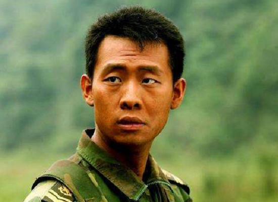《士兵突击》王宝强李晨张译：我们都火了，高锦：那我怎么还没火