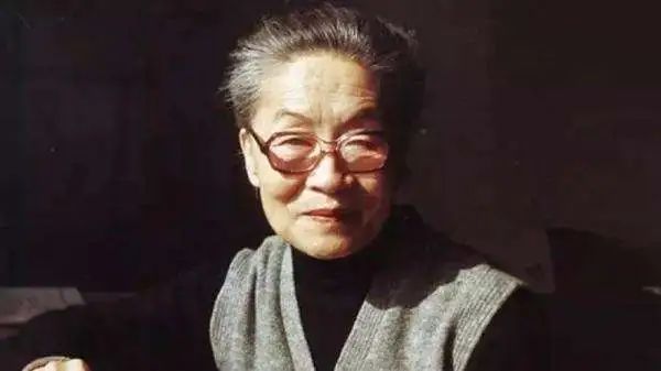 105岁杨绛离世后，留下了一篇跨世纪的人生奇文