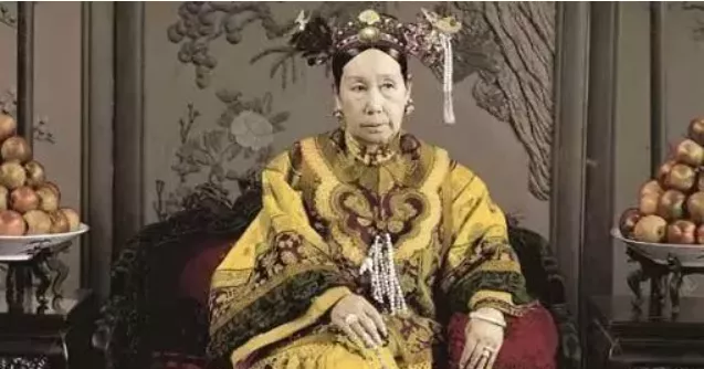 “义和团若是野蛮,有的人连猴子都不如!”